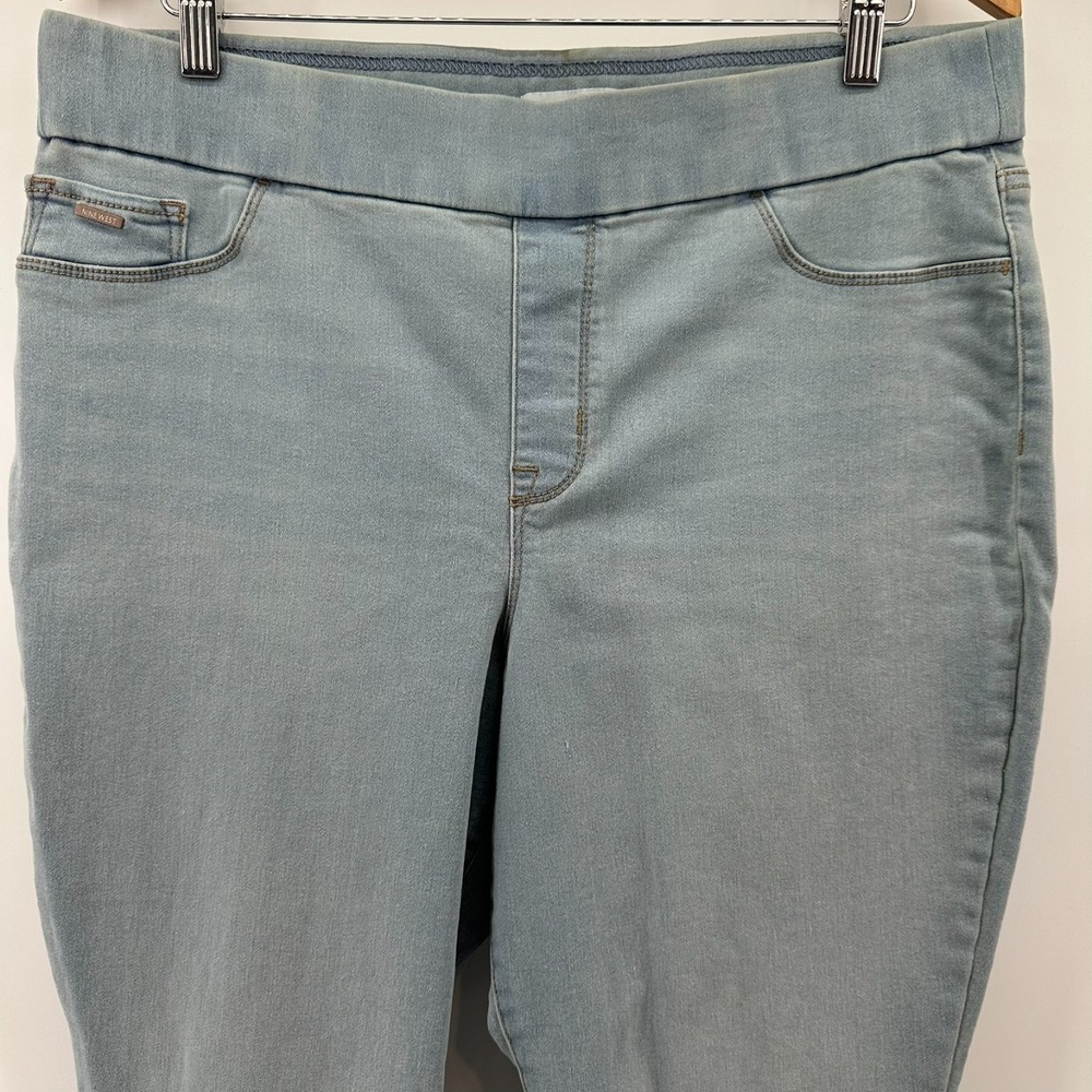 Nine West Jeans Womens 14 Blue Denim Stretch Heidi Pull-On Crop Jegging‎ Comfort